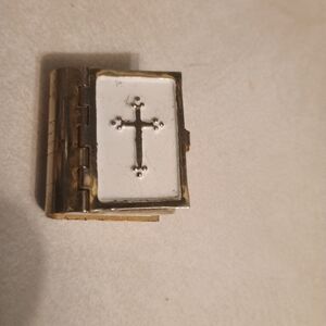 Gold and White Cross Mini Bible 1 Inch